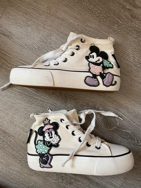 Tenisky, reserved,32