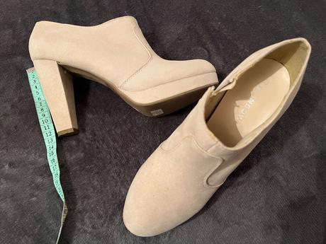 Bezove semisove topanky 42, 42