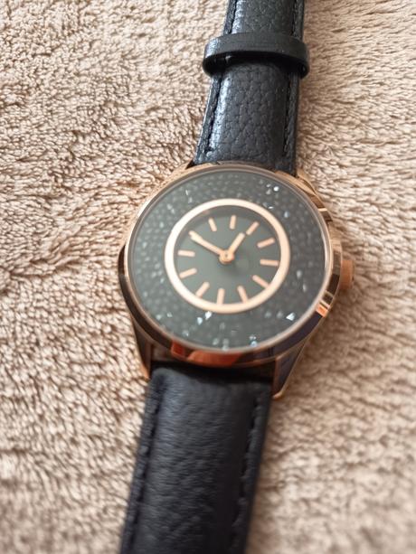 Nové dámske hodinky tchibo, tchibo