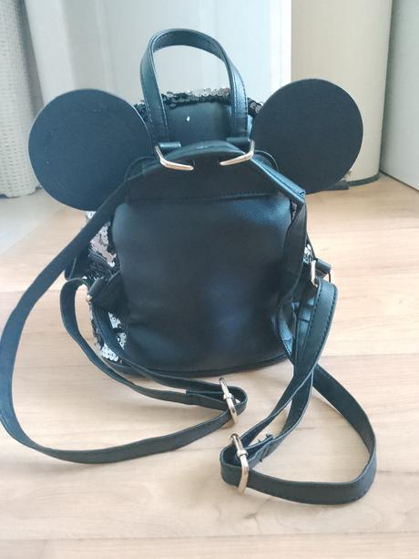 Malý čierny ruksak - flitrový, 