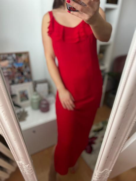 Dlhé slávnostné šaty, l