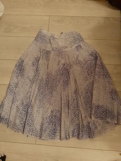 Damsky retro kostym, 40