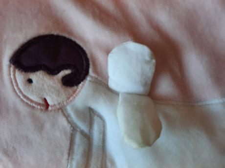 Mantinel na postielku  zn. jacadi  396  x 27,5 cm, 