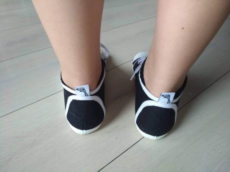 Barefoot zkama na nohy cca 25,5x10 tramky ,tenisky, 42