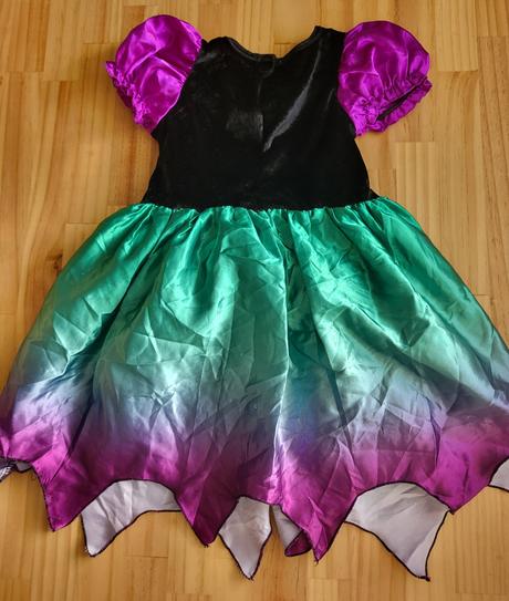 Karnevalové šaty na 5-6 rokov, 
