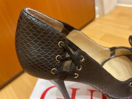 Elegantne guess lodicky, guess,37