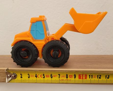 Traktor, sklápač, báger, 