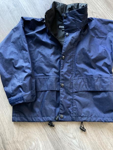 Prechodná bunda, 122