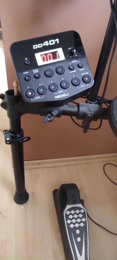 Elektrické bicie medeli dd401, 