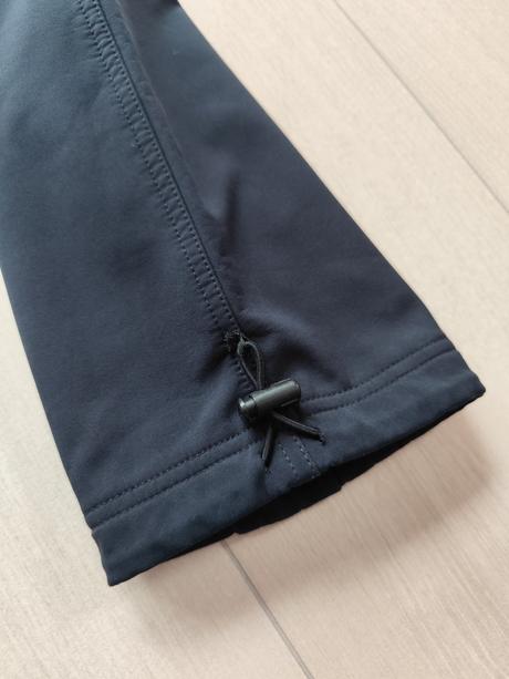 Predám detské oteplené softshellové nohavice, 