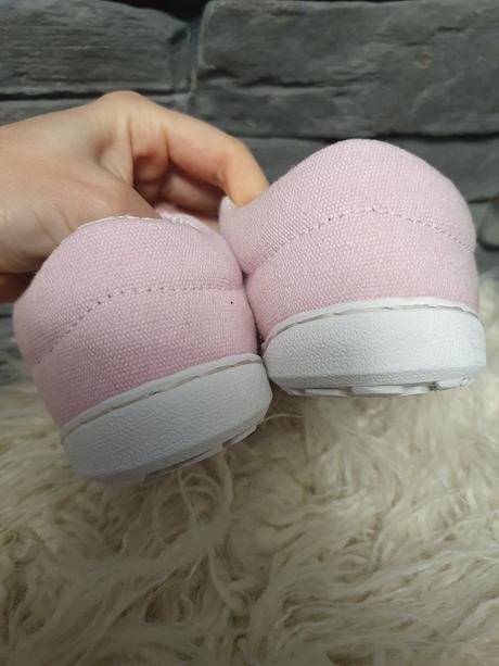 Barefoot tenisky, 31