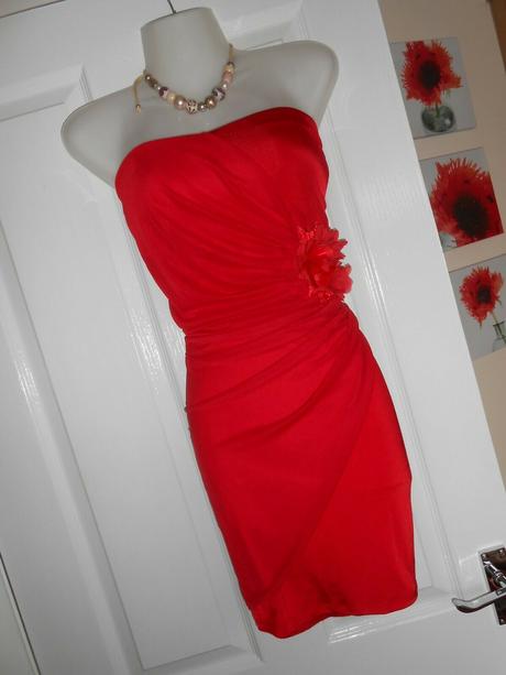 Bezramienkove saty, velkost 44, jane,44