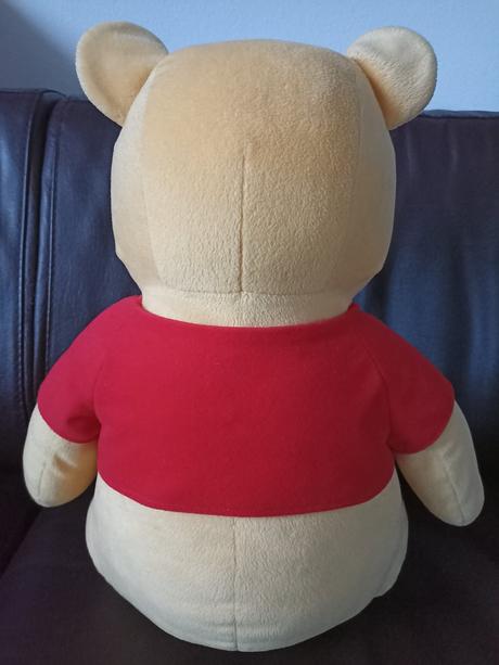 Krásny veľký macko pooh 48cm - super stav, 