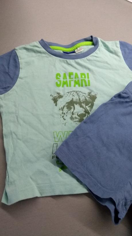 Kratasove pyžamo 98/104, lupilu,98