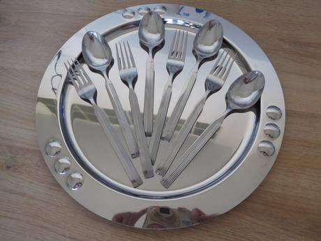 Príbor na doloženie sady, retro sady, 