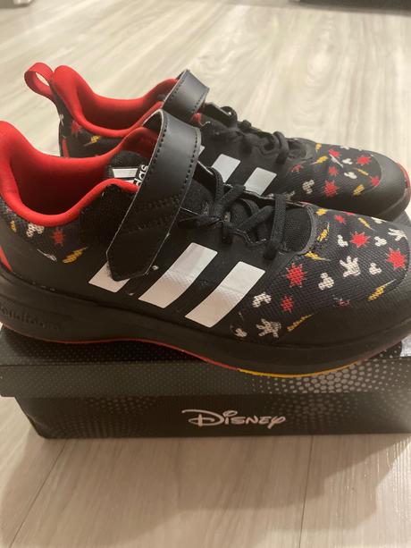 Adidas tenisky disney, adidas,38