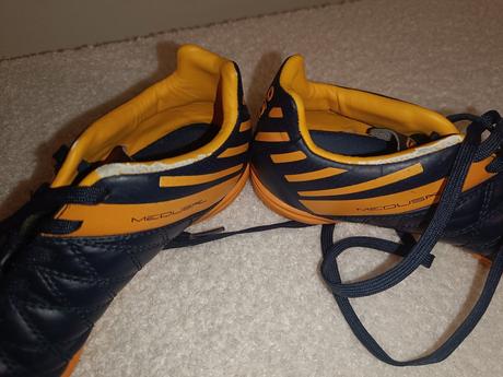 Halovky umbro, umbro,36