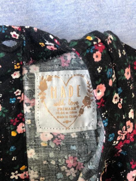 Dievca kvetove cierne saty 98, primark,86