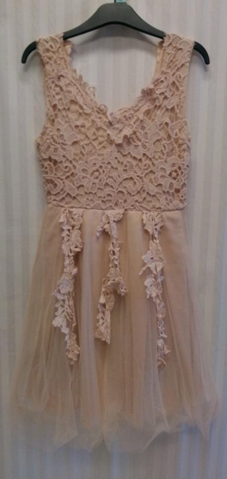 Kostým krémové šaty, 140-152 cm, 