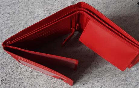 Predám peňaženku, 