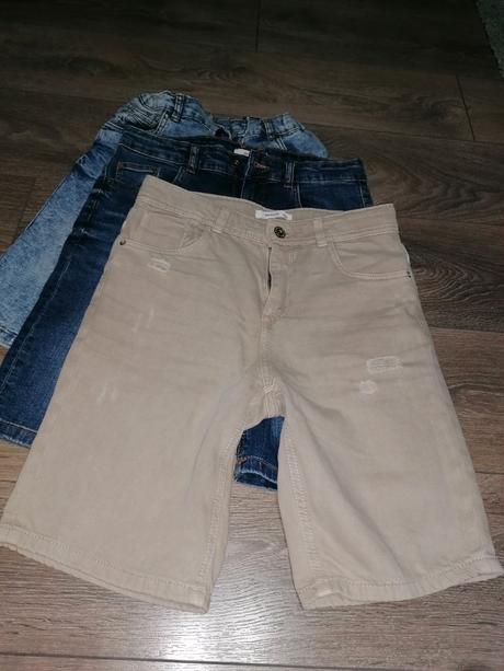 Kratasy, reserved,152