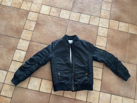 Tepla bomberka, next,146