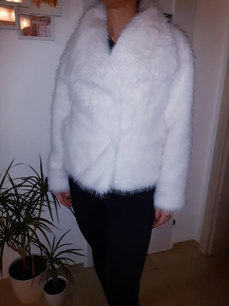 Biely kožuštek, pošta v cene, s