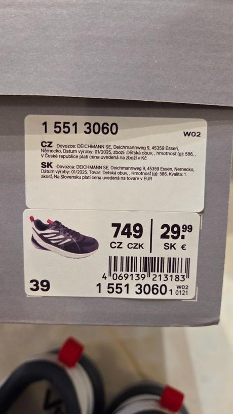 Tenisky - nové - vn.dlzka 25,0cm, deichmann,39