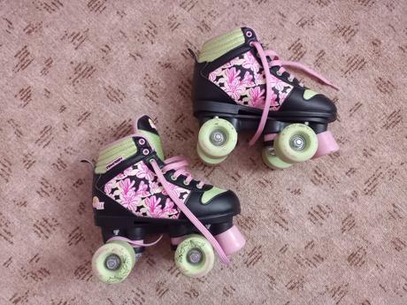 Kolieskové korčule, 35