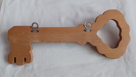 Starý vešiak na kľúče, 