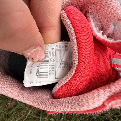 Ľahké tenisky s bielou podrážkou, decathlon,35