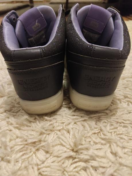 Nabijatelne skechers topánky, skechers,33