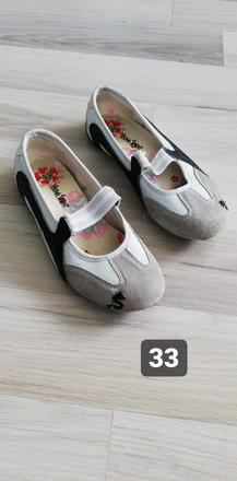 Topánky balerínkového typu, 33