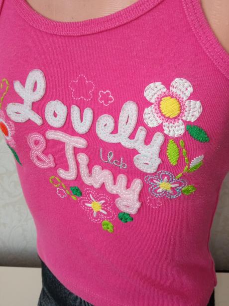 Dievčenské tričko s kvetmi a nápisom (18 mes.), benetton,80