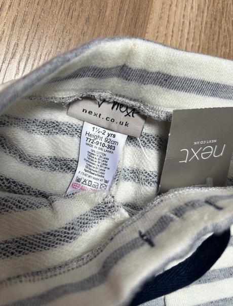 Tepláky next, next,92