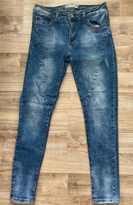 Krásne dámske rifle, l