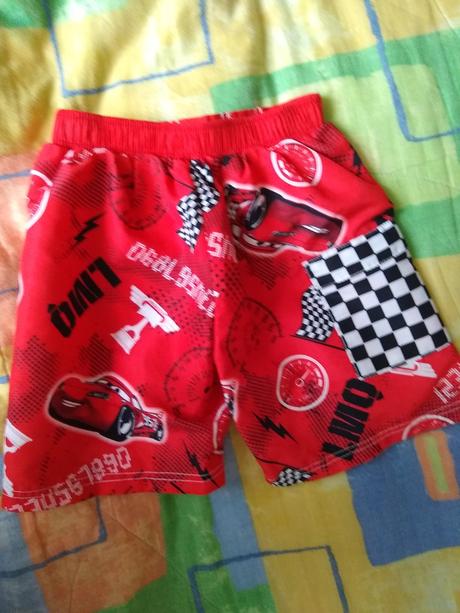 Plavkové kraťasy, disney,116