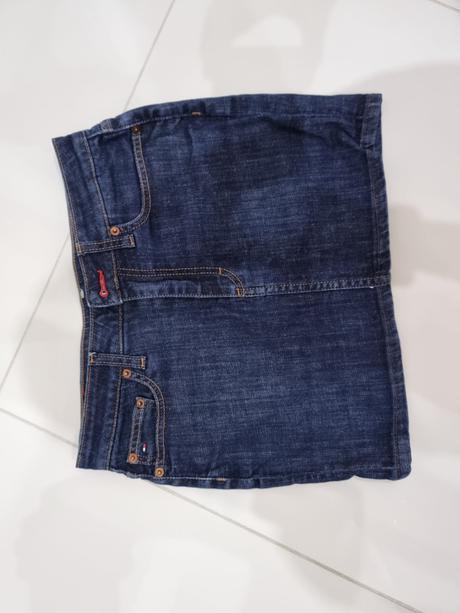 Predám rifľovú sukňu tommy hilfiger, tommy hilfiger,s