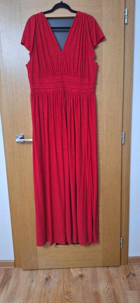 Spoločenské šaty, 48