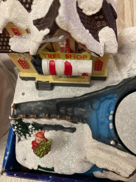 Krásna svietiaca zimná vianočná dekorácia, 