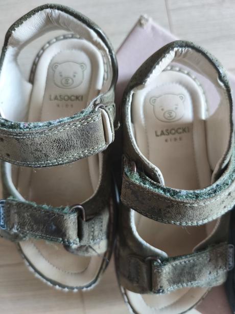 Dvoje prezuvky sandále 25 a 26vel, lasocki,25