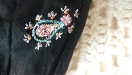 Vyšívaná blúzka tričko, 140