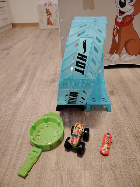 Dráha hot wheels, 