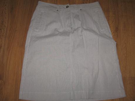 Krásna sukňa, marks & spencer,44