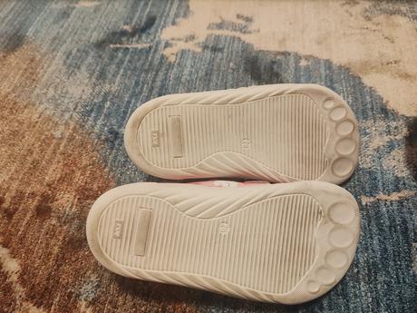 Ef barefoot 28 raz obute macicky, 28