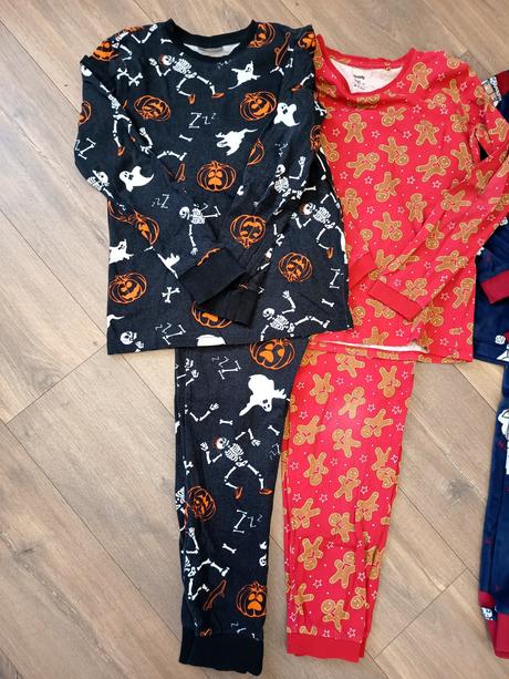 3 ks pyžamá, f&f,140