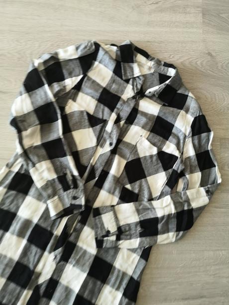 Dlhá károvaná košeľa, 34