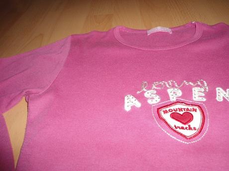 Dievcenske ruzove tricko, 134