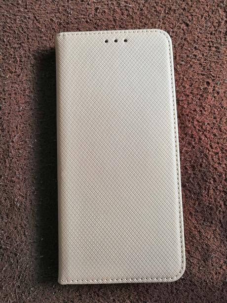 Puzdro, kryt, obal na mobil zlaty, 