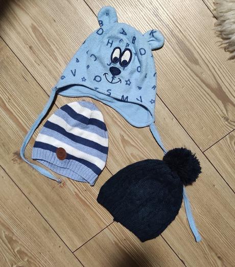 Chlapčenské čiapky, 80